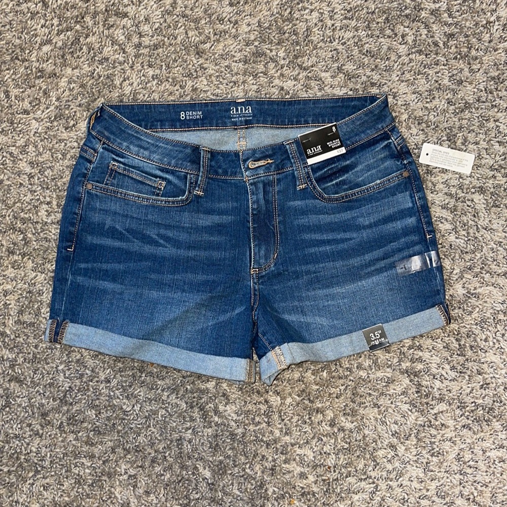 Medium wash jean shorts
